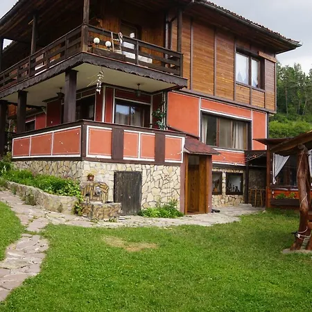 Mountain Paradise 2*